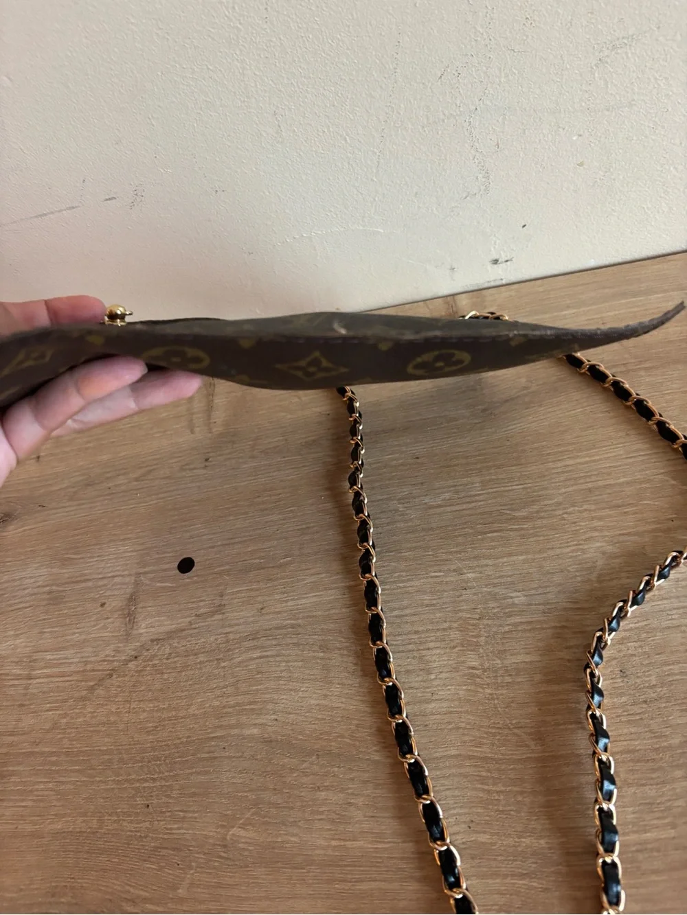 Authentic Louis Vuitton refurbished crossbody